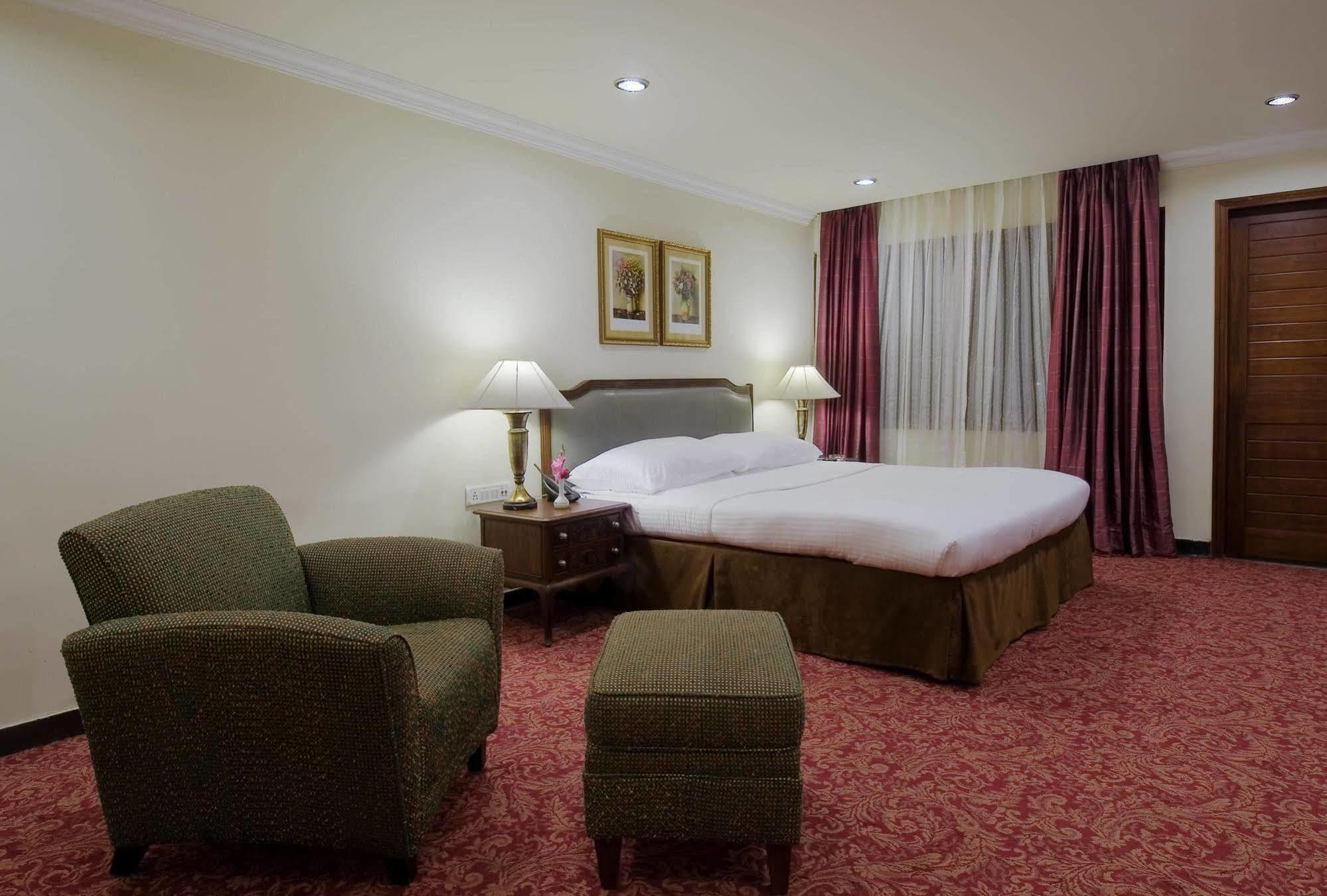 Mayfair Rourkela Room photo